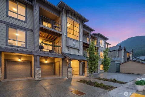 $650,000 | 1237 Meander Way Southeast, Unit 101, Snoqualmie Pass, WA 98068