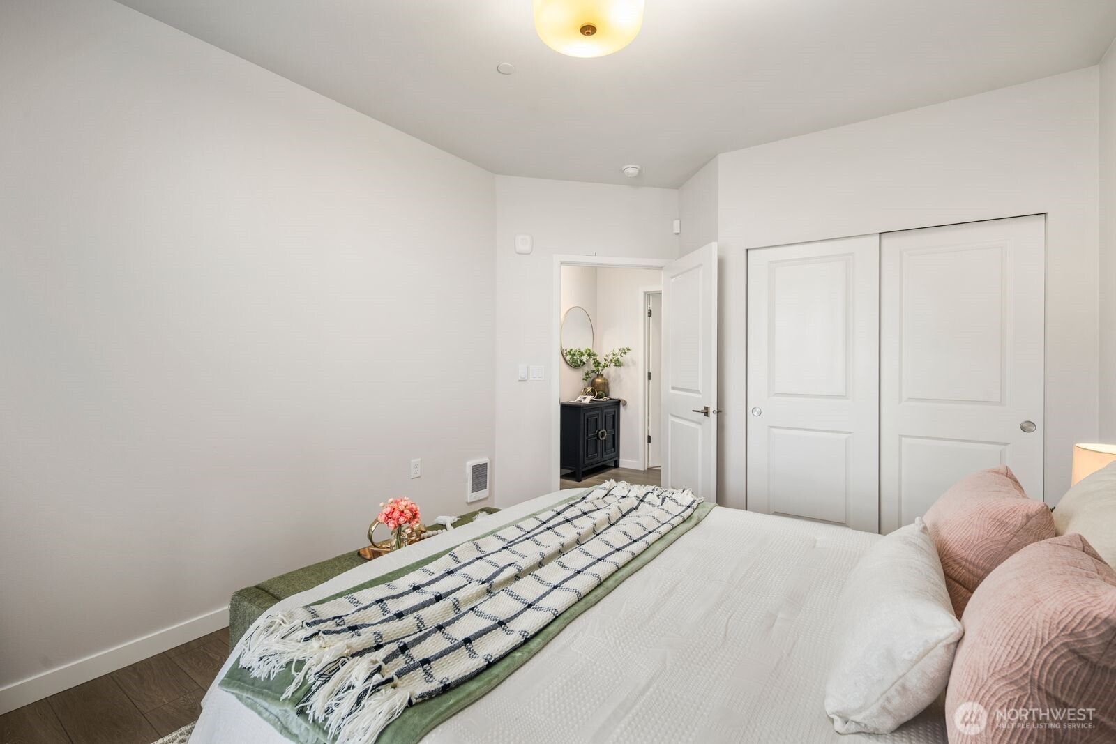 1237 Meander Way Southeast, Unit 101 Snoqualmie Pass, WA 98068 - Photo 13 of 36