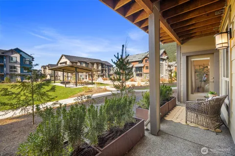 $650,000 | 1237 Meander Way Southeast, Unit 101, Snoqualmie Pass, WA 98068