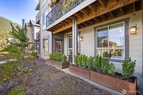 $650,000 | 1237 Meander Way Southeast, Unit 101, Snoqualmie Pass, WA 98068