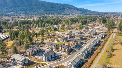 $650,000 | 1237 Meander Way Southeast, Unit 101, Snoqualmie Pass, WA 98068