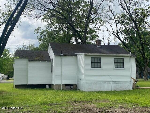 104 Line Street Senatobia, MS 38668 - Photo 5 of 22 thumbnail_IMG_5964