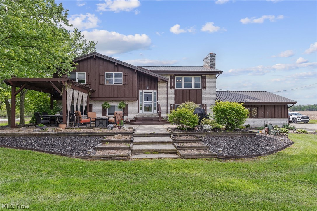 8120 Crow Road Litchfield, OH 44253 - Photo 2 of 50