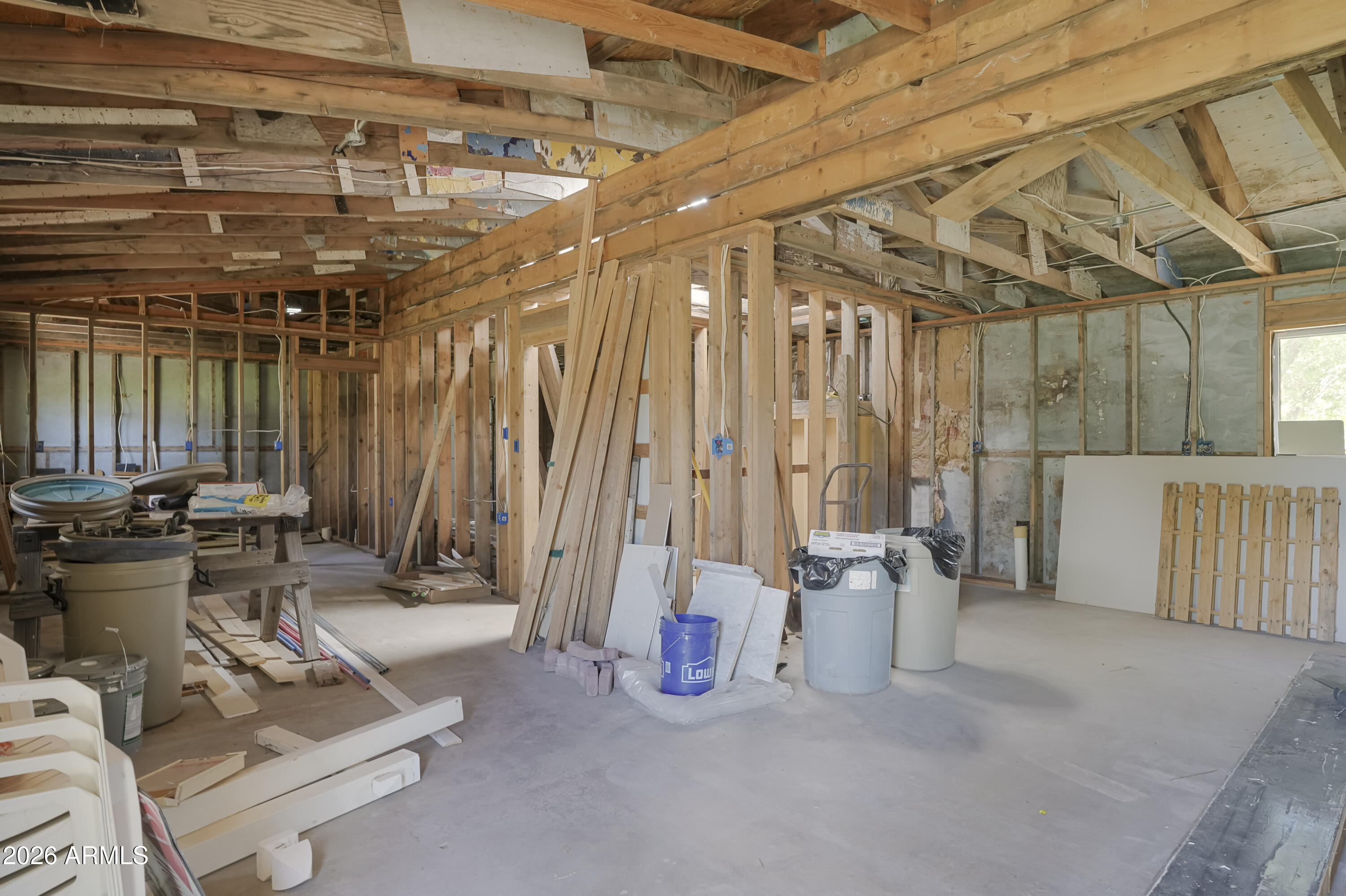 18535 Joseph Hodge Road Peeples Valley, AZ 86332 - Photo 28 of 34 Shop