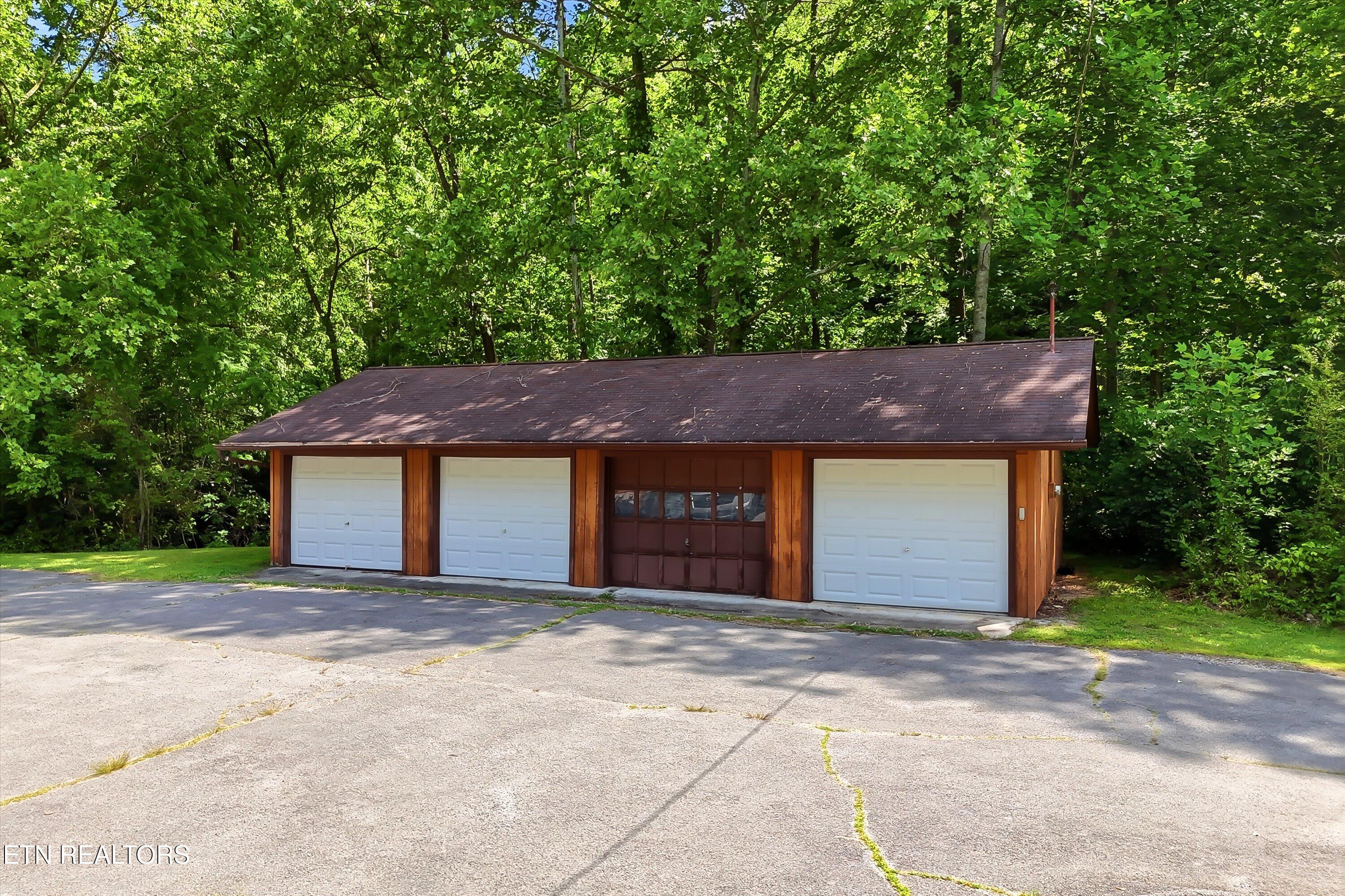 197-207 Gum Hollow Road, Unit 197 207 Oak Ridge, TN 37830 - Photo 5 of 13 05-197-207 Gum Hollow Rd-5