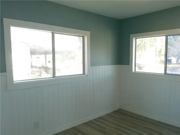 a view of a window in a room