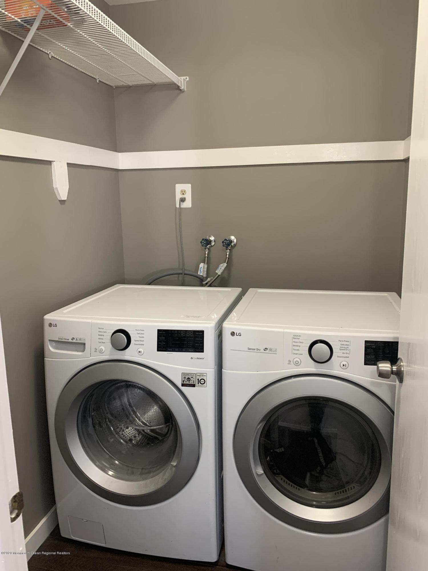21 Stonybrook Road Whiting, NJ 08759 - Photo 19 of 26 Laundry