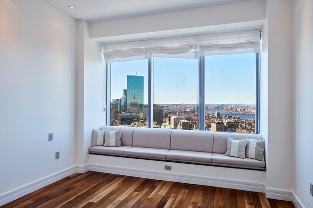 $5,225,000 | 2 Avery Street, Unit 35E, Boston, MA 02111