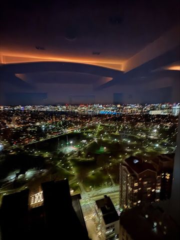 $5,225,000 | 2 Avery Street, Unit 35E, Boston, MA 02111