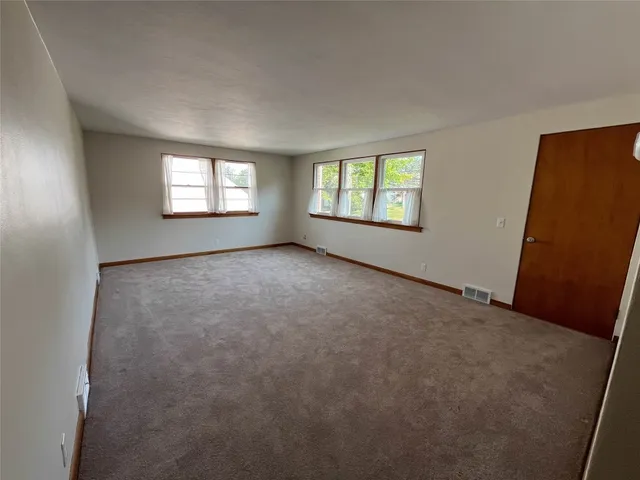 $18,600 | 3011 Country Club Road, Endicott, NY 13760