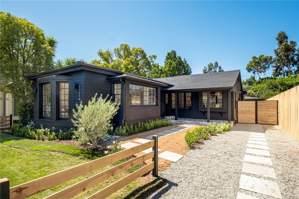 11110 Landale Street Toluca Lake, CA 91602 - Photo 1 of 44