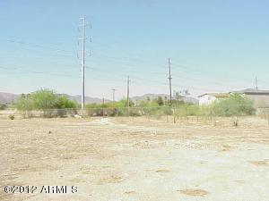 905 East Fremont Road, Unit 3 Phoenix, AZ 85042 - Photo 3 of 6 2