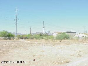 905 East Fremont Road, Unit 3 Phoenix, AZ 85042 - Photo 4 of 6 3