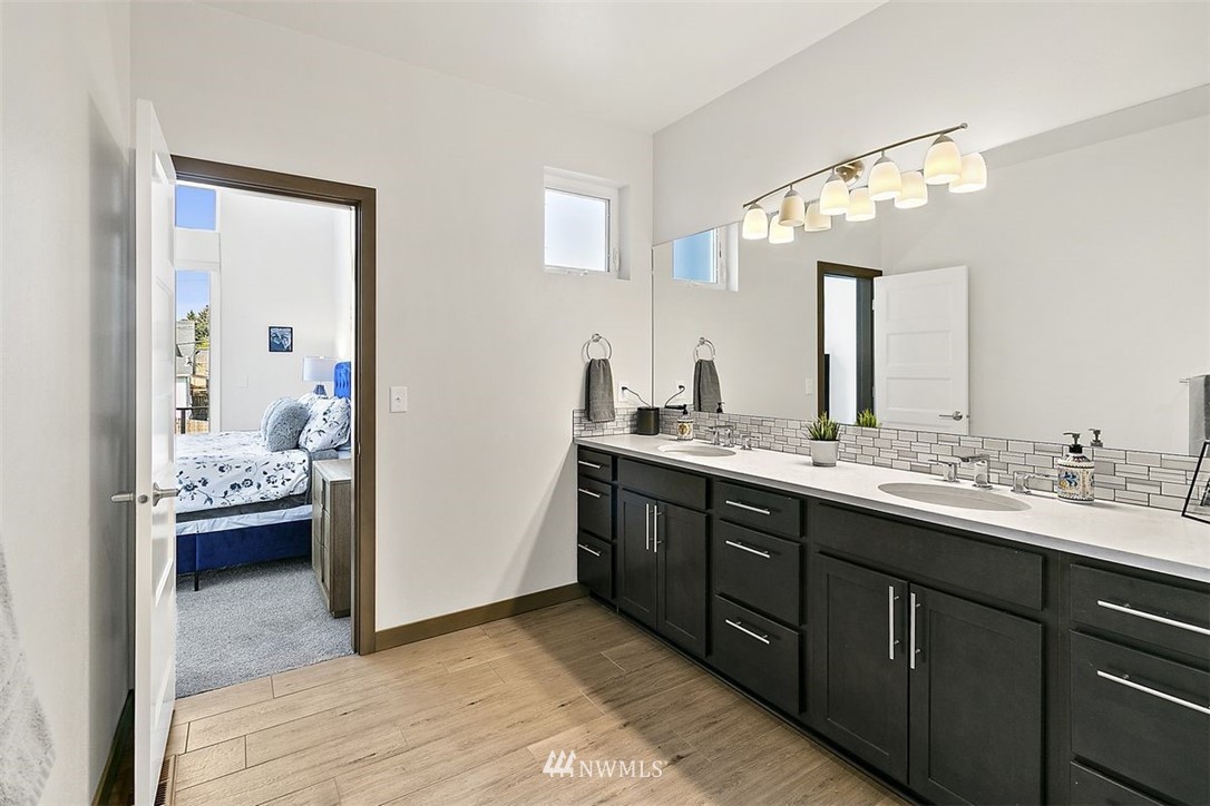 1235 Southwest Myrtle Street Seattle, WA 98106 - Photo 22 of 37 Gallery Image 22