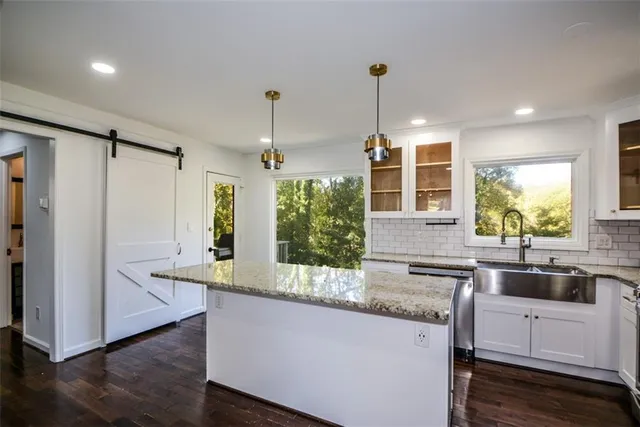 $4,950 | 2704 Margaret Mitchell Drive Northwest, Atlanta, GA 30327