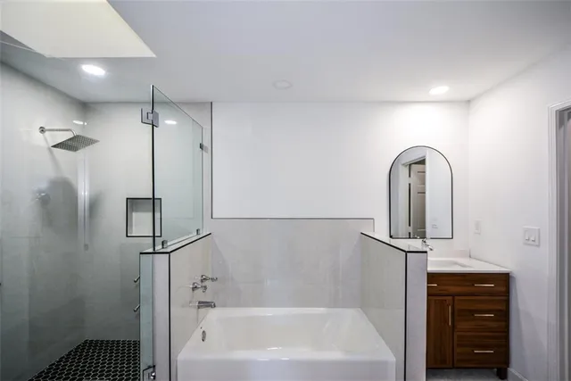 $4,950 | 2704 Margaret Mitchell Drive Northwest, Atlanta, GA 30327