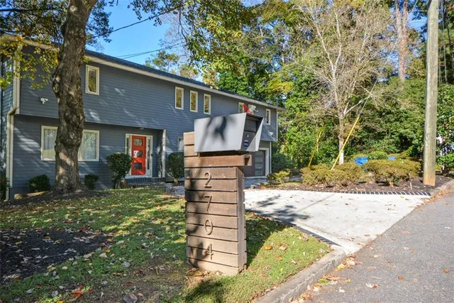 $4,950 | 2704 Margaret Mitchell Drive Northwest, Atlanta, GA 30327