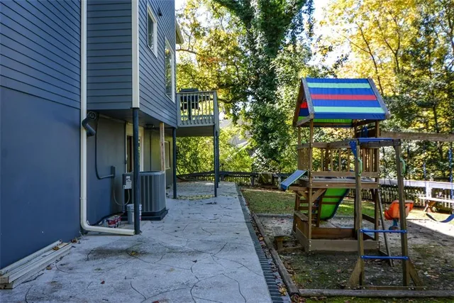 $4,950 | 2704 Margaret Mitchell Drive Northwest, Atlanta, GA 30327