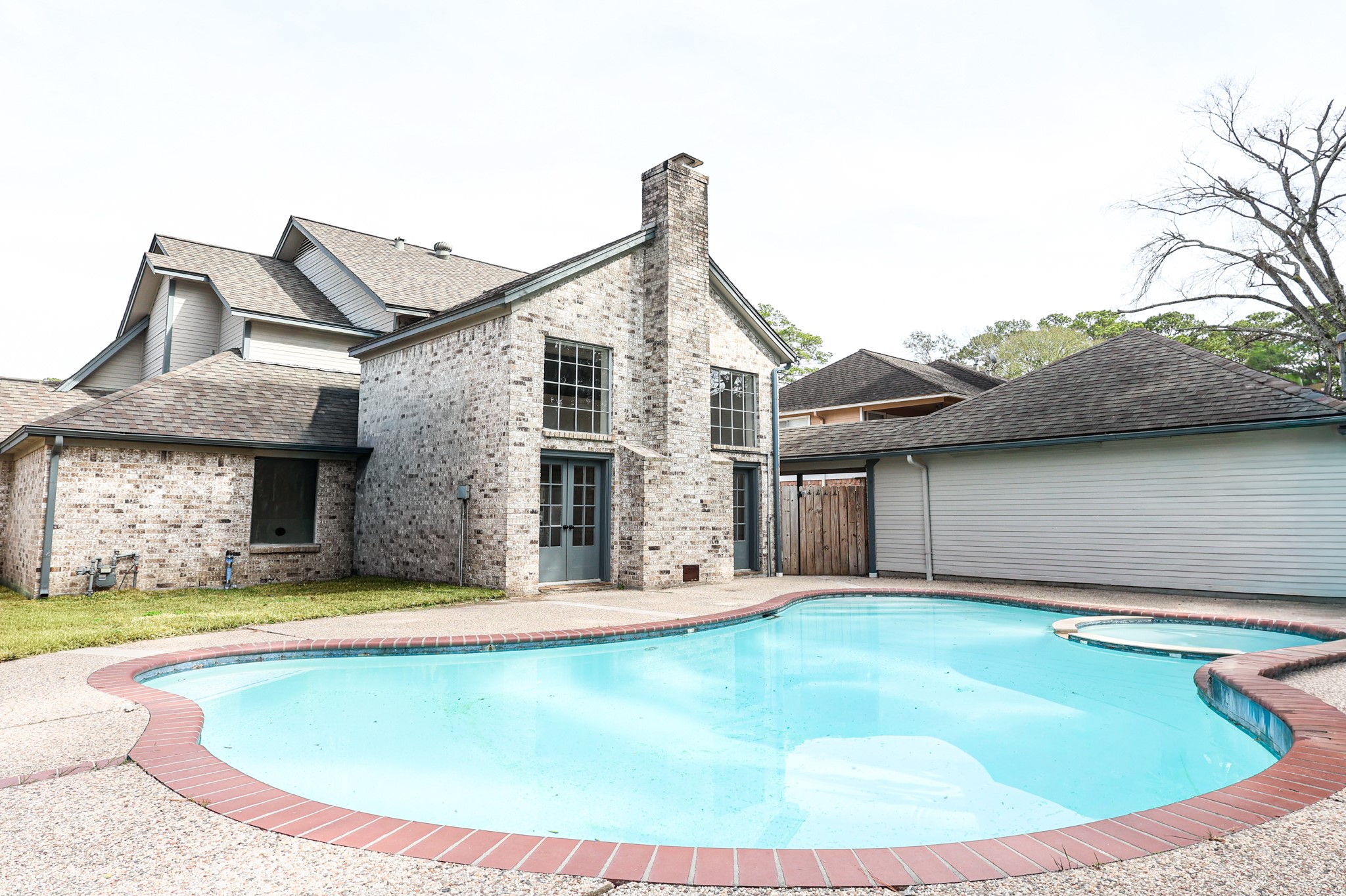 20719 Burnt Amber Lane Houston, TX 77073 - Photo 32 of 32 a view of a house with pool