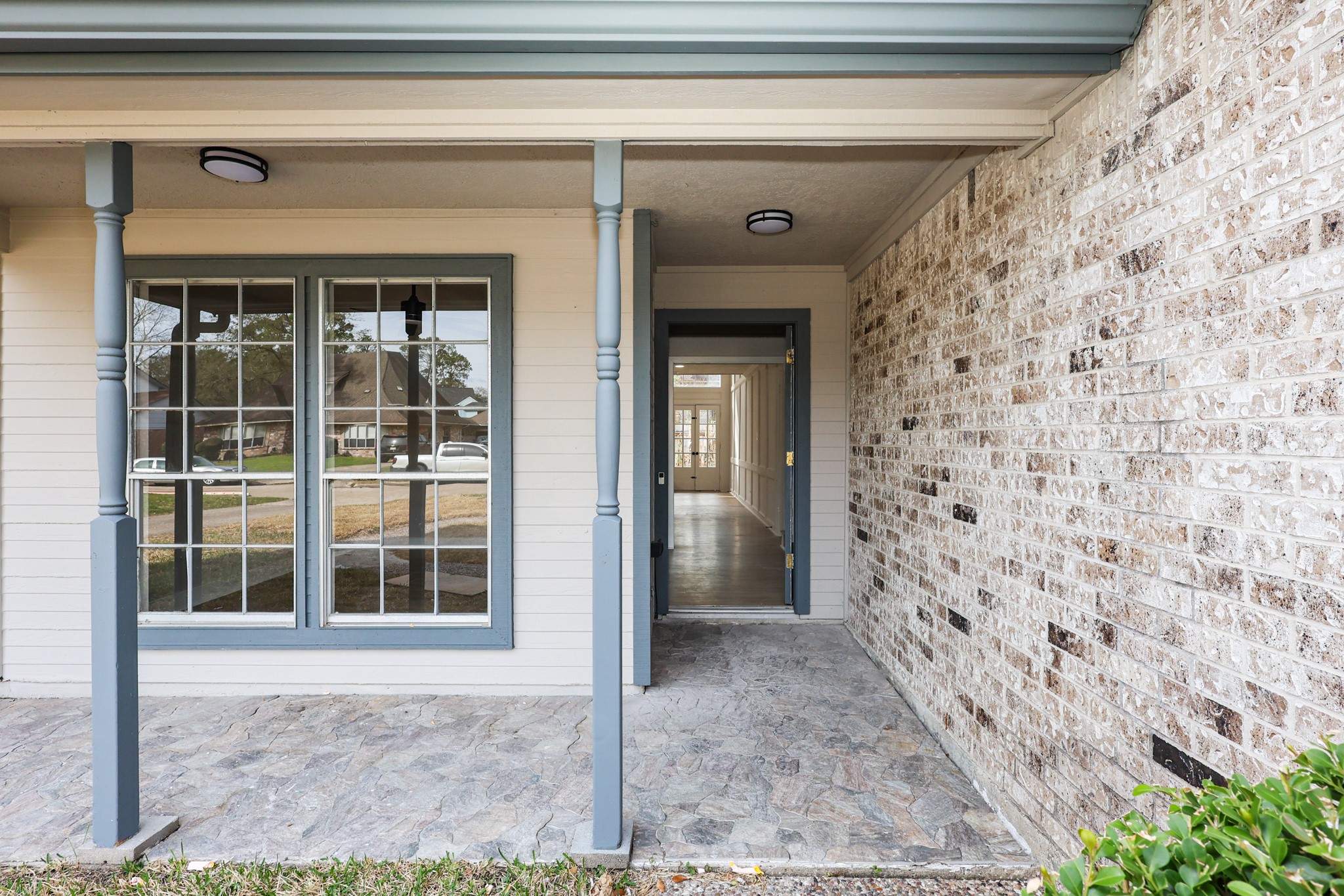 20719 Burnt Amber Lane Houston, TX 77073 - Photo 5 of 32 a view of front door of house