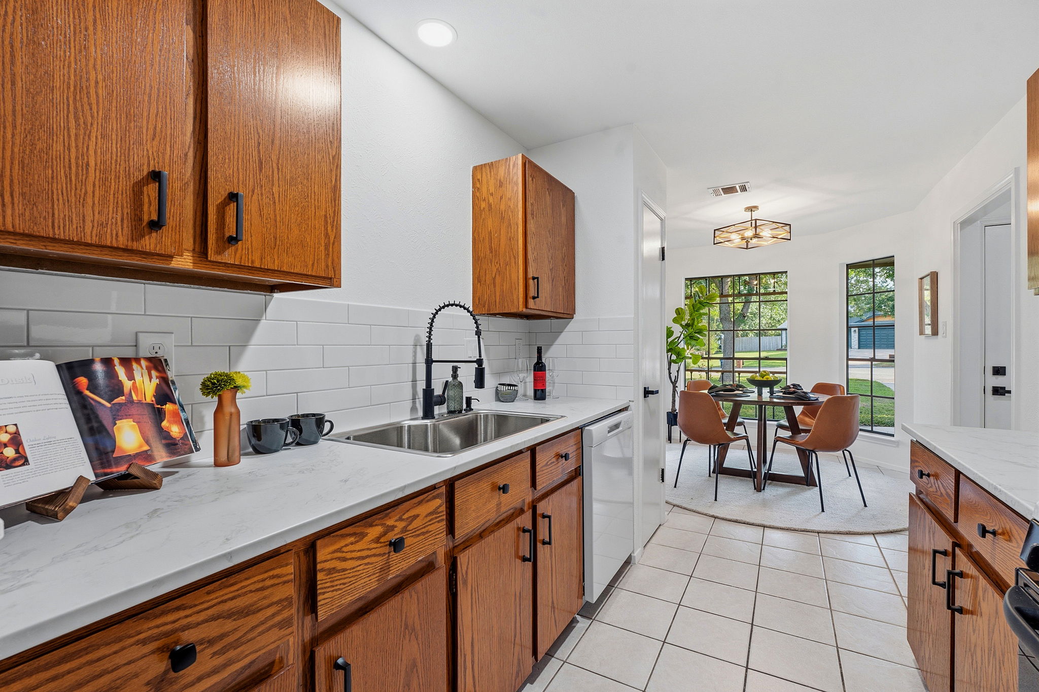 2702 Calabash Cove Austin, TX 78745 - Photo 14 of 40 a kitchen with lots of counter top space