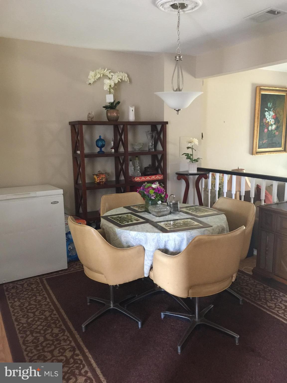 9988 Confederate Trail Manassas, VA 20110 - Photo 4 of 9 Dining Room