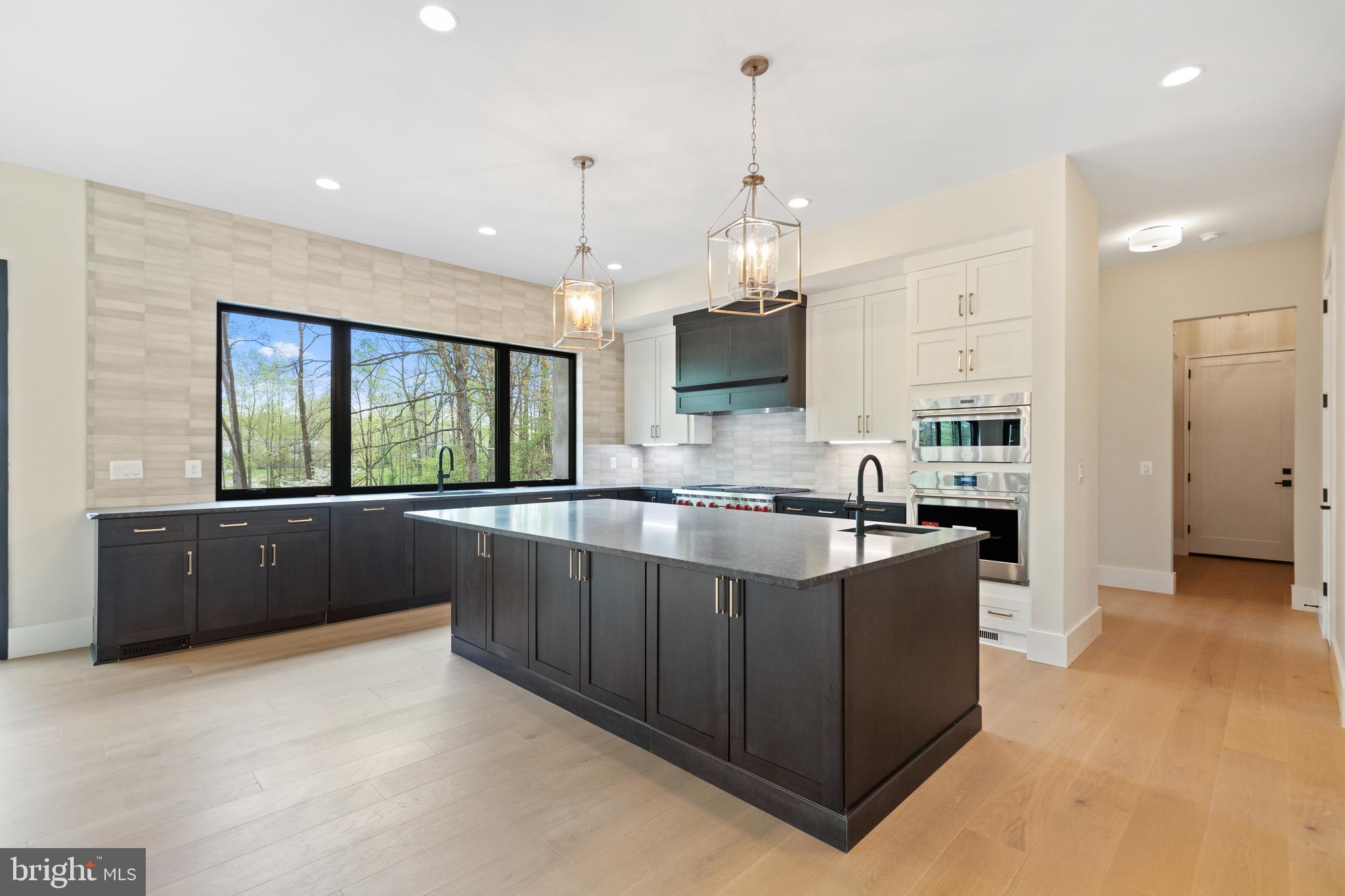 2715 Colt Run Road Oakton, VA 22124 - Photo 13 of 79