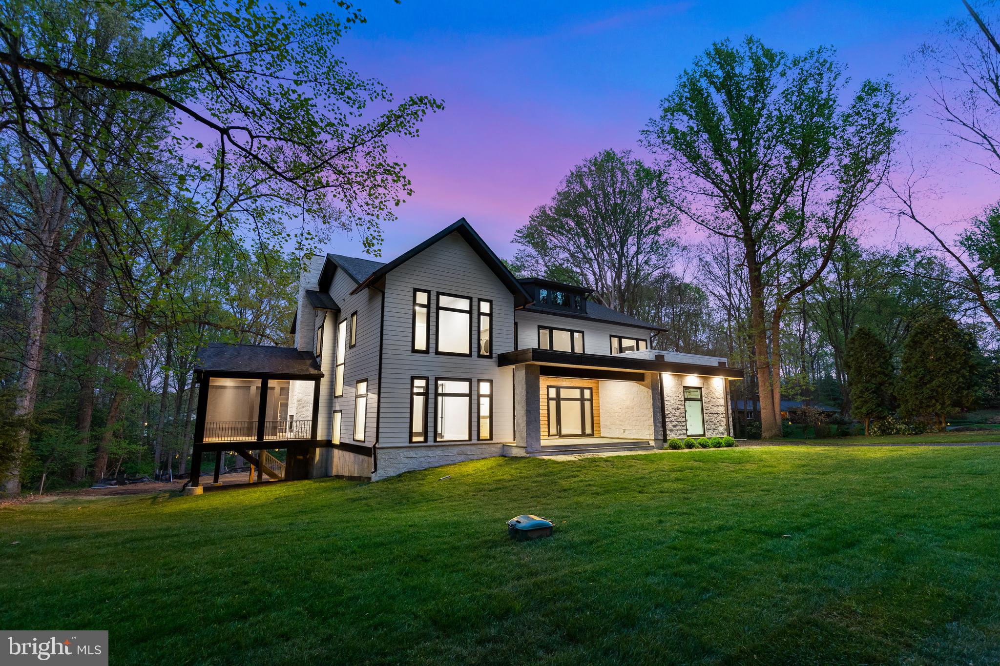 2715 Colt Run Road Oakton, VA 22124 - Photo 2 of 79