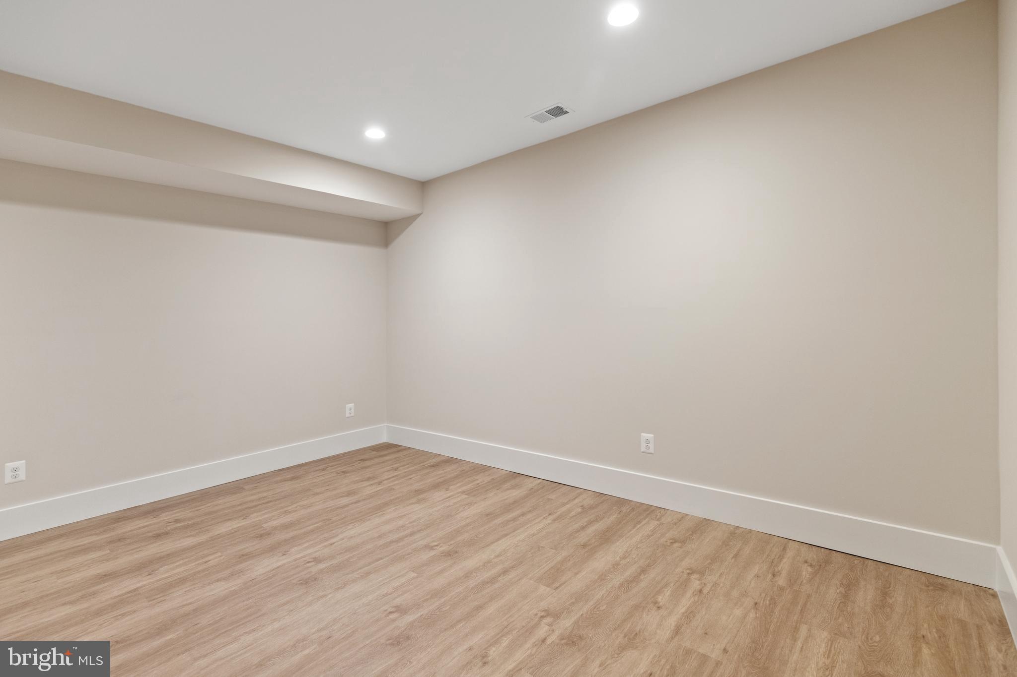 2715 Colt Run Road Oakton, VA 22124 - Photo 51 of 79