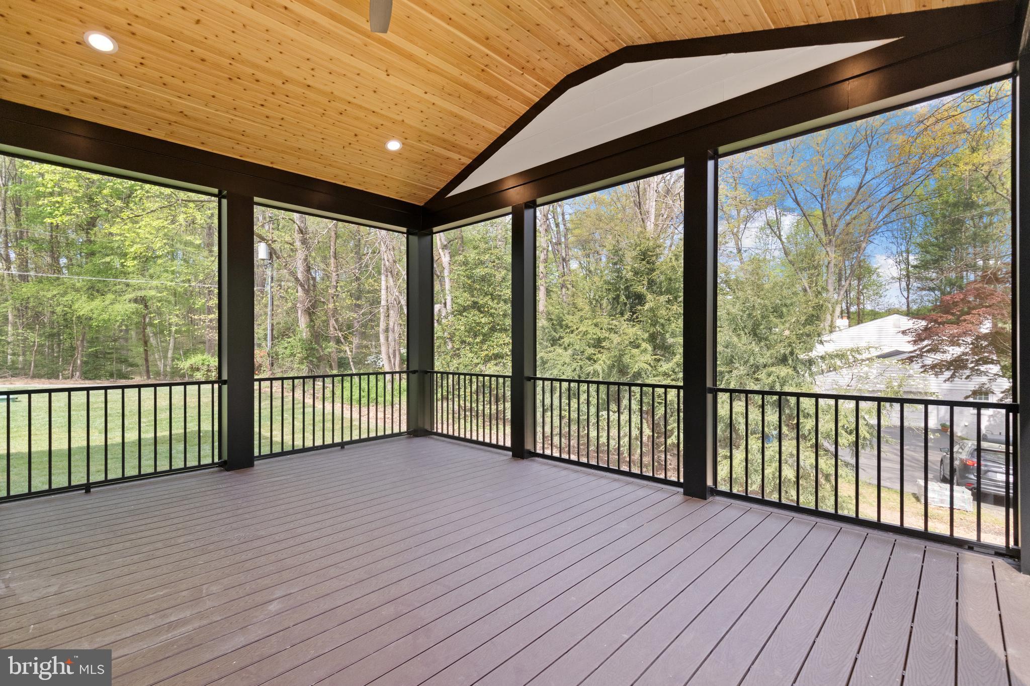 2715 Colt Run Road Oakton, VA 22124 - Photo 8 of 79