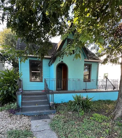 $270,000 | 1028-30 Tricou Street, New Orleans, LA 70117