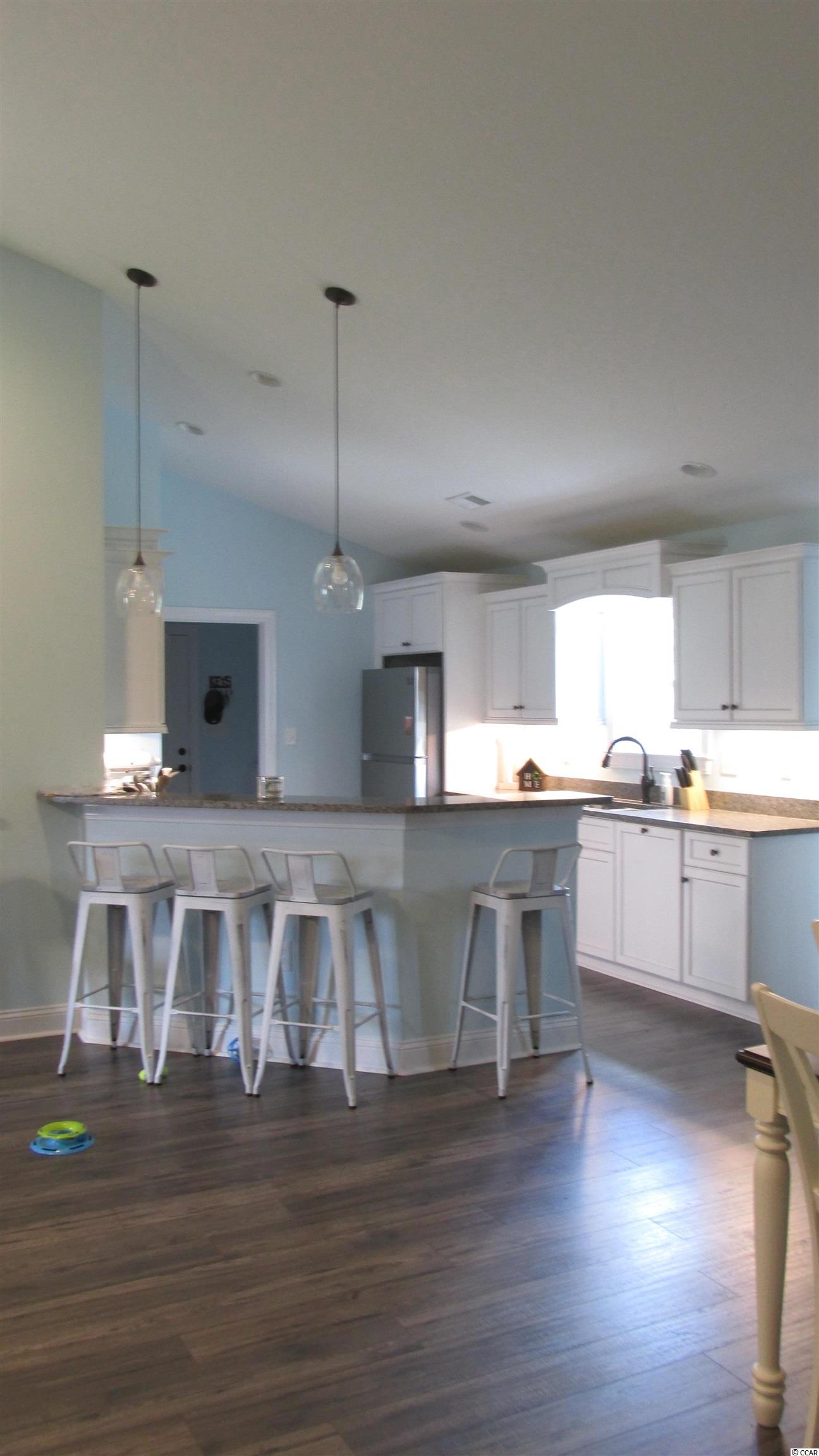108 Old English Road Galivants Ferry, SC 29544 - Photo 3 of 20 Gallery Image 3