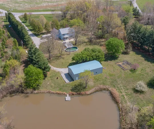 $485,000 | 18749 North Tolle Lane, Mount Vernon, IL 62864