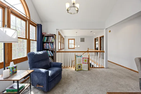 $485,000 | 18749 North Tolle Lane, Mount Vernon, IL 62864