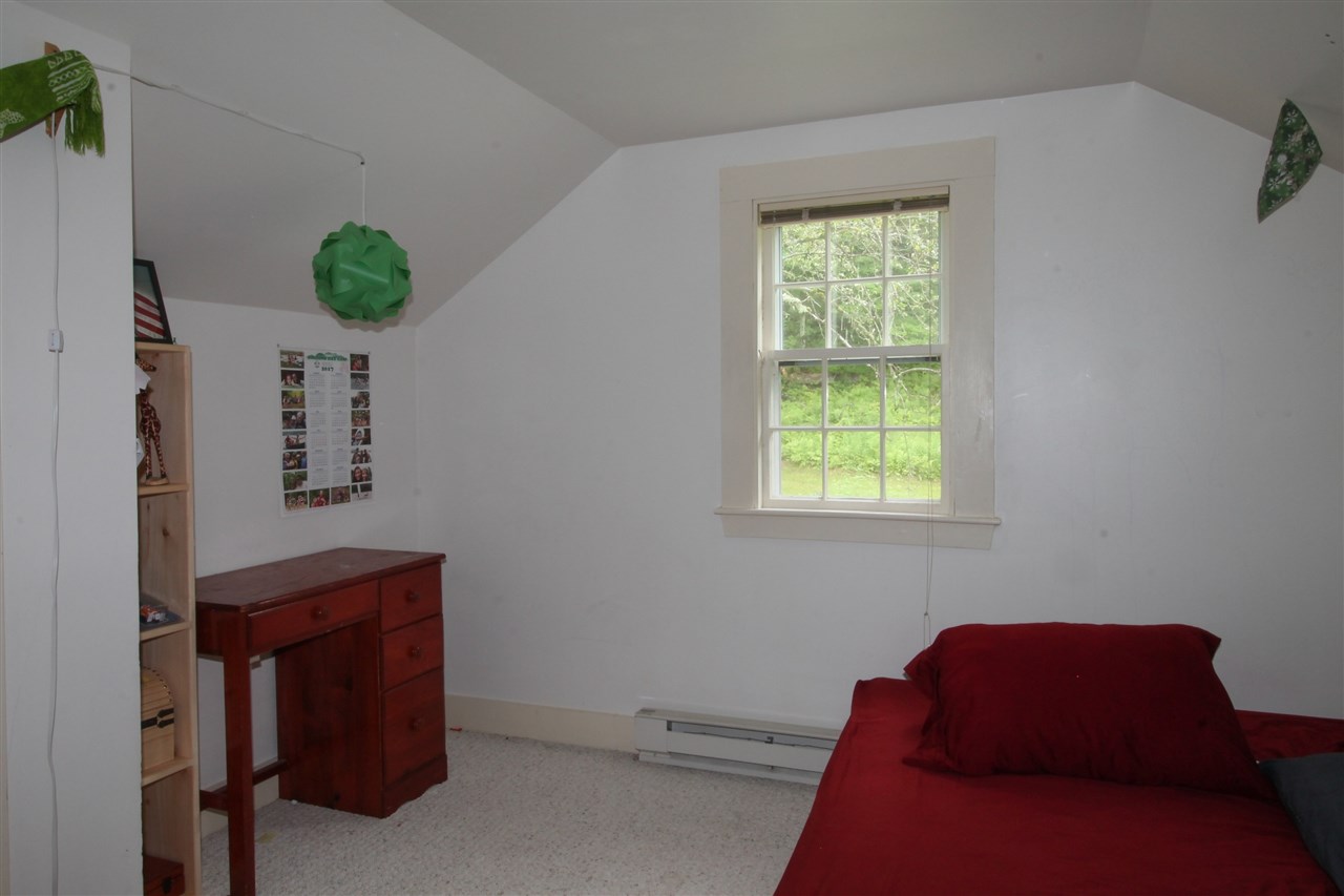 209 Ravenwood Road Vershire, VT 05083 - Photo 16 of 32
