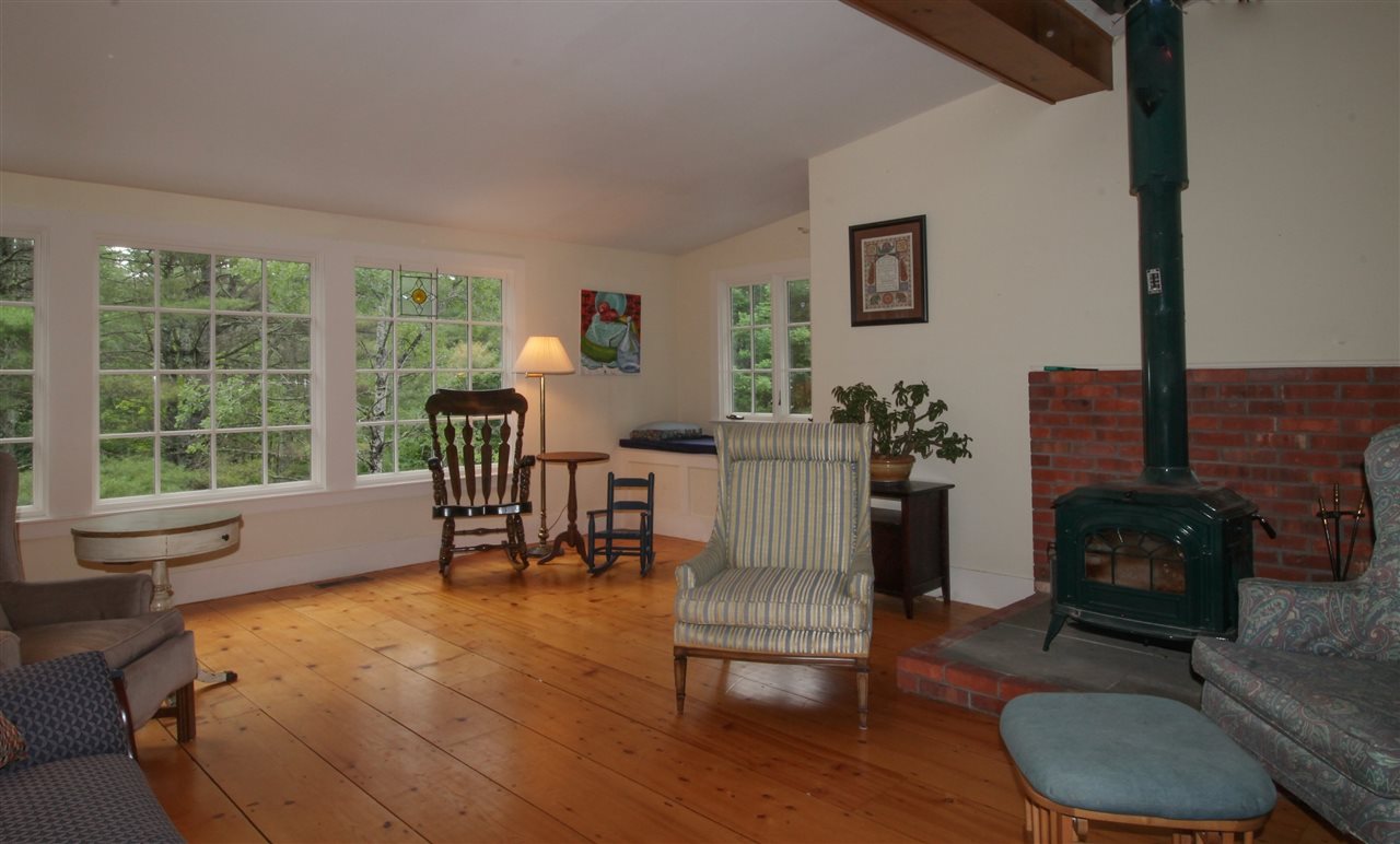 209 Ravenwood Road Vershire, VT 05083 - Photo 7 of 32