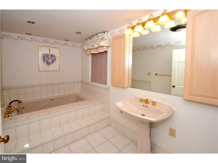 1123 Hagues Mill Road Ambler, PA 19002 - Photo 15 of 25 Bathroom