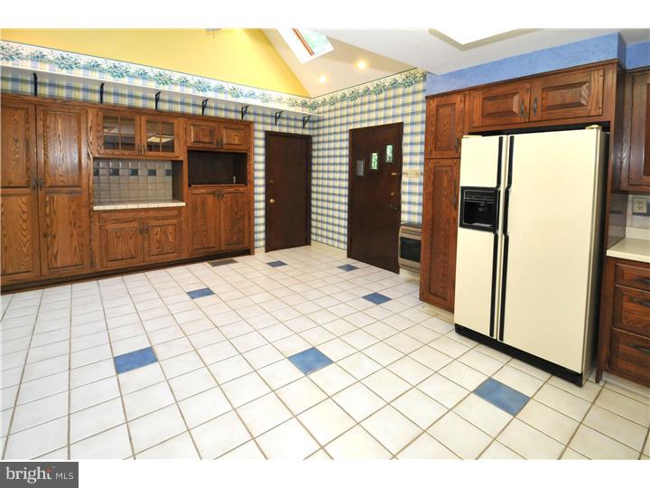 1123 Hagues Mill Road Ambler, PA 19002 - Photo 8 of 25 Kitchen