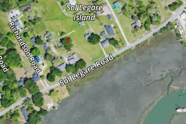 $225,000 | 1892 State Rd S-10-432, Charleston, SC 29412