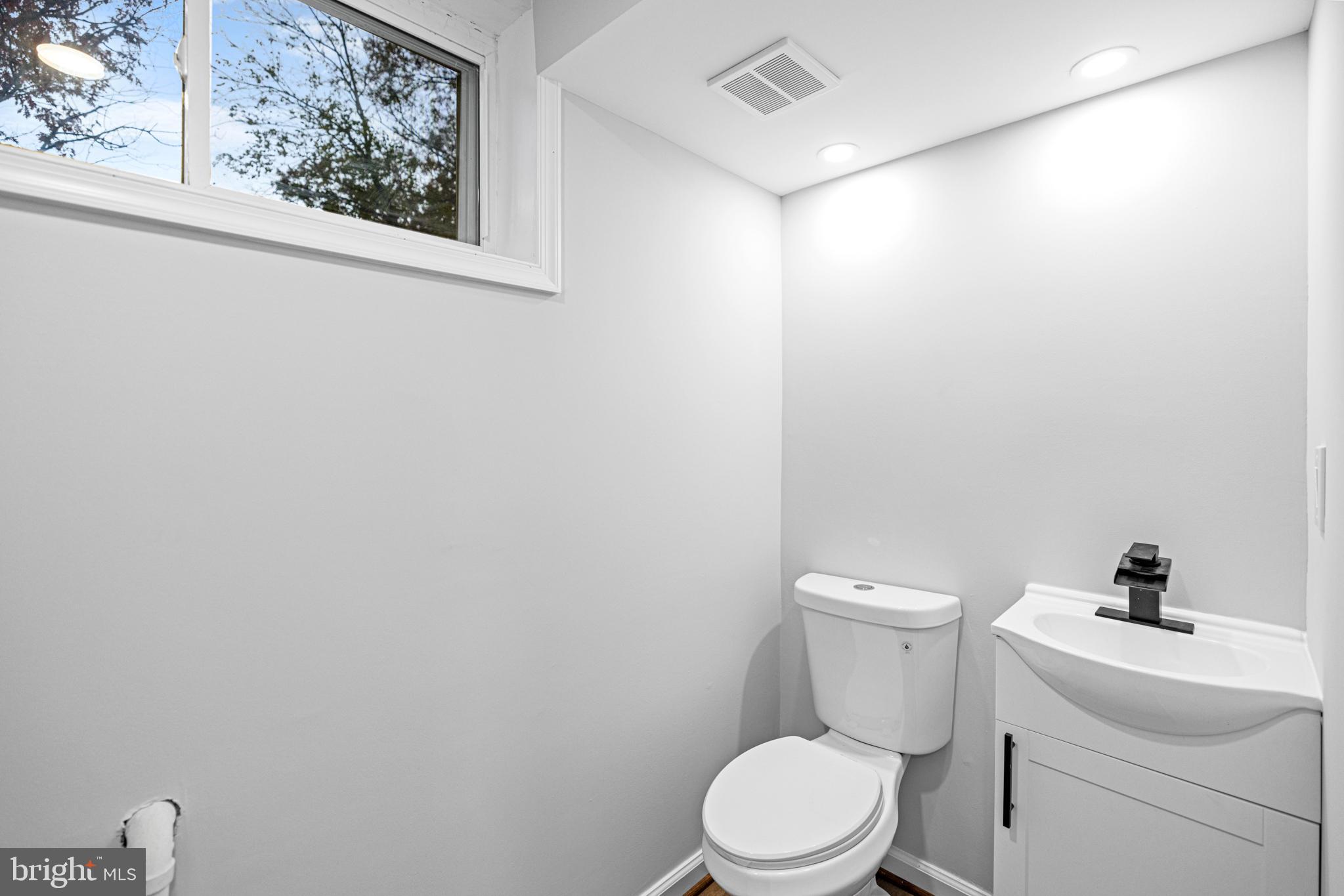 2003 Pelden Road Hyattsville, MD 20783 - Photo 38 of 45 Lower Level Half Bath