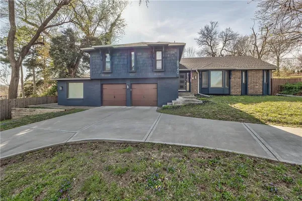 $554,500 | 8940 Nall Avenue, Overland Park, KS 66207