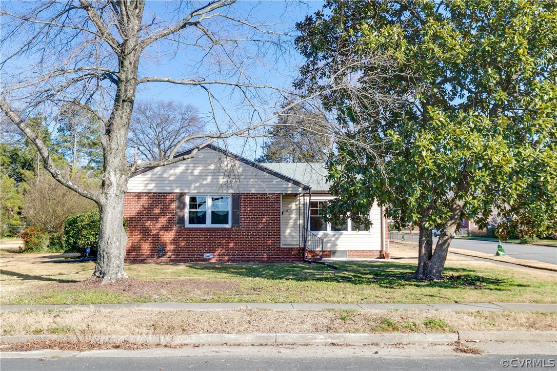 1400 Little John Road Richmond, VA 23227 - Photo 3 of 50 Gallery Image 3