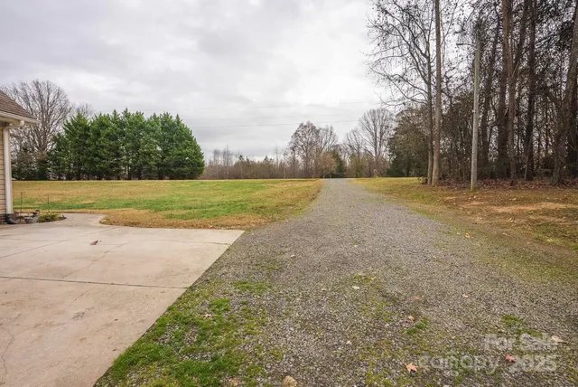 $295,000 | 143 Furr Road, Cleveland, NC 27013