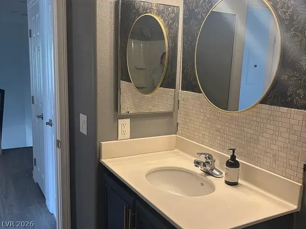 $1,850 | 6250 West Arby Avenue, Unit 222, Las Vegas, NV 89118