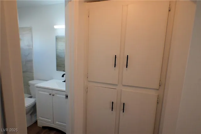 $905 | 2608 East Mesquite Avenue, Unit 3, Las Vegas, NV 89101