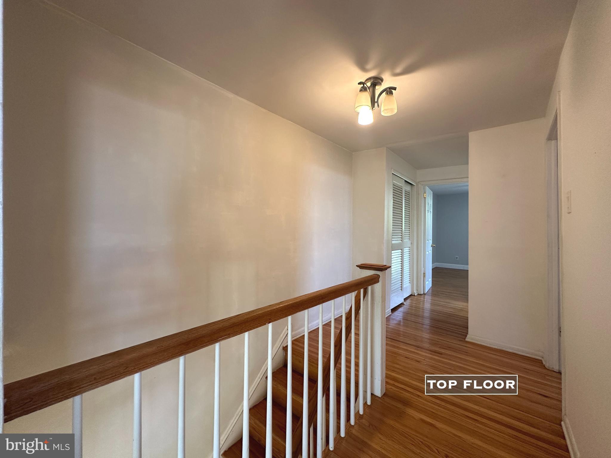 746 Susquehanna Road Philadelphia, PA 19111 - Photo 14 of 40 Gallery Image 14