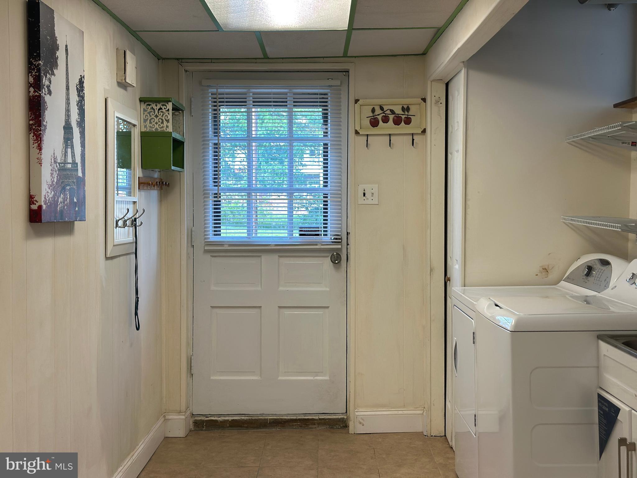 746 Susquehanna Road Philadelphia, PA 19111 - Photo 33 of 40 Gallery Image 33