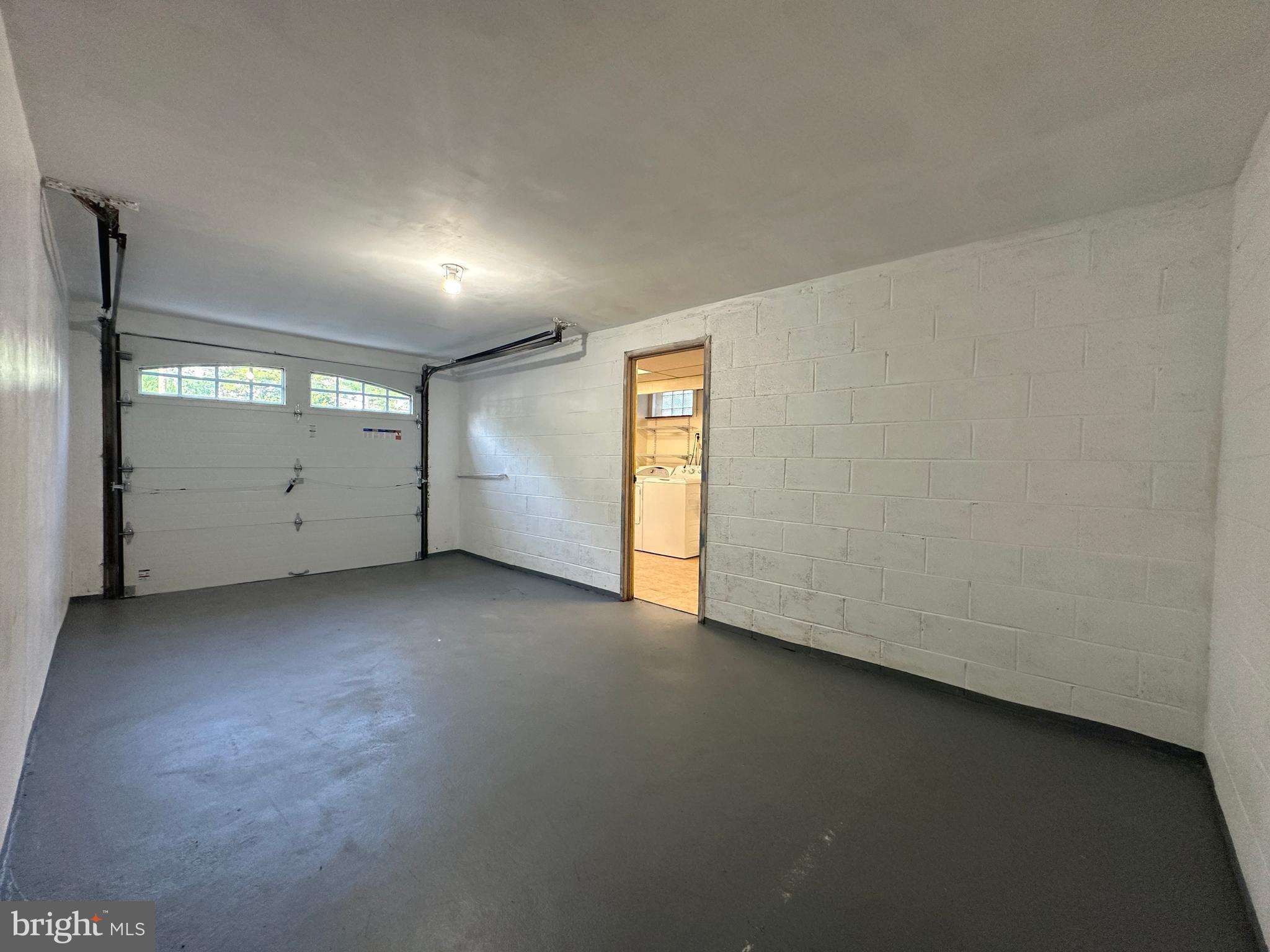 746 Susquehanna Road Philadelphia, PA 19111 - Photo 35 of 40 Gallery Image 35