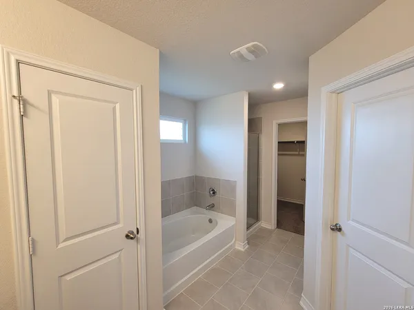 $1,750 | 1543 Rocky Rise, San Antonio, TX 78245