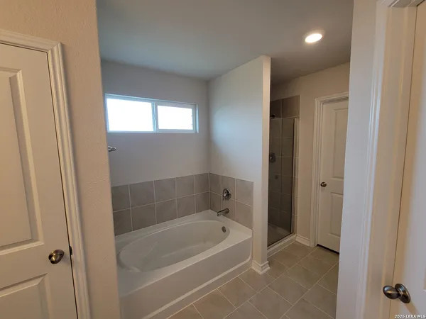 $1,750 | 1543 Rocky Rise, San Antonio, TX 78245